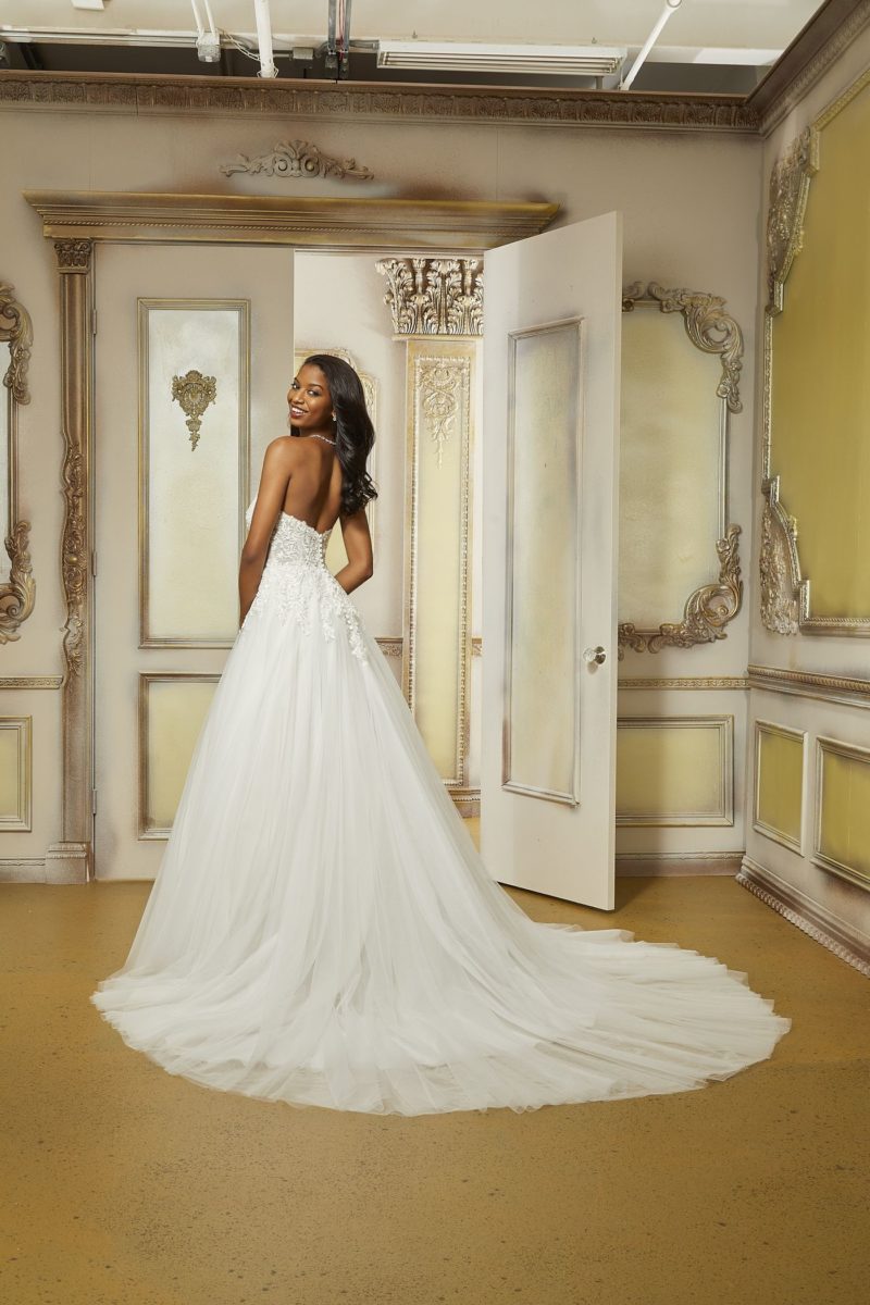 Abiti Sposa_Pizzo e Romantico_51852_MORILEE