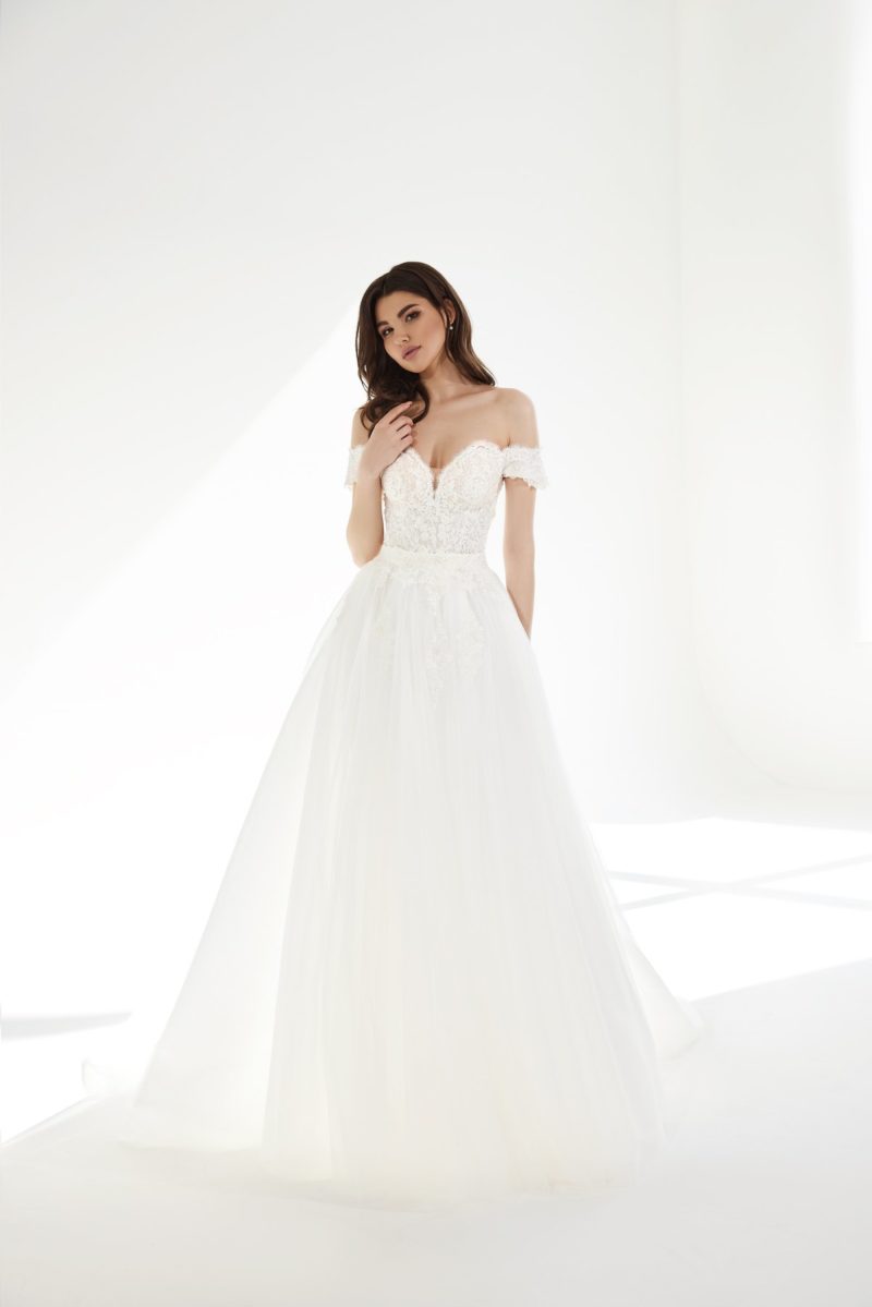 Abiti Sposa_Trendy Romantic_D4422_MARK LOREN