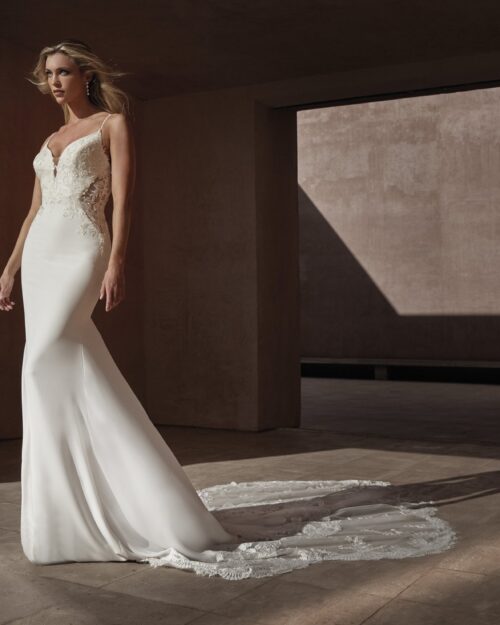 Abiti Sposa_Sirene e Scivolati_ROANNA_PRONOVIAS