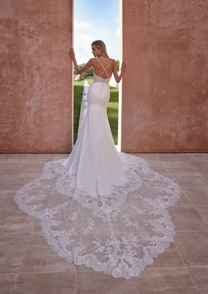 Abiti Sposa_Sirene e Scivolati_ROANNA_PRONOVIAS