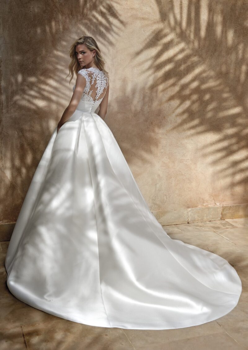 Abiti Sposa_Haute Couture_RODNA_PRONOVIAS