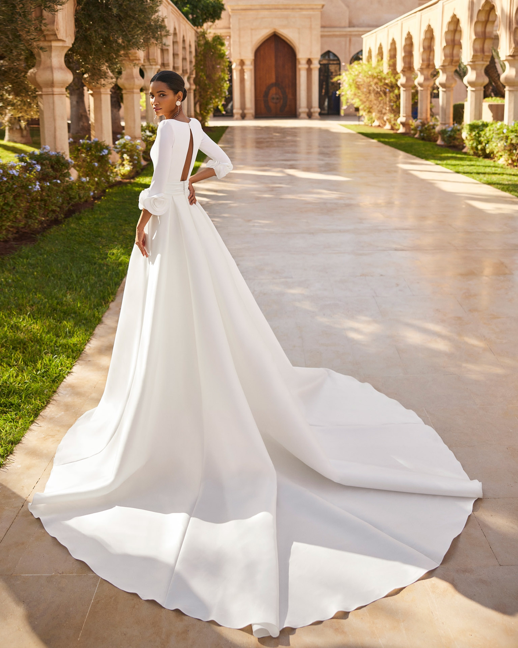 Abiti Sposa_Haute Couture_OFIR_ROSA CLARA' Abiti Sposa_Haute Couture_OFIR_ROSA CLARA'