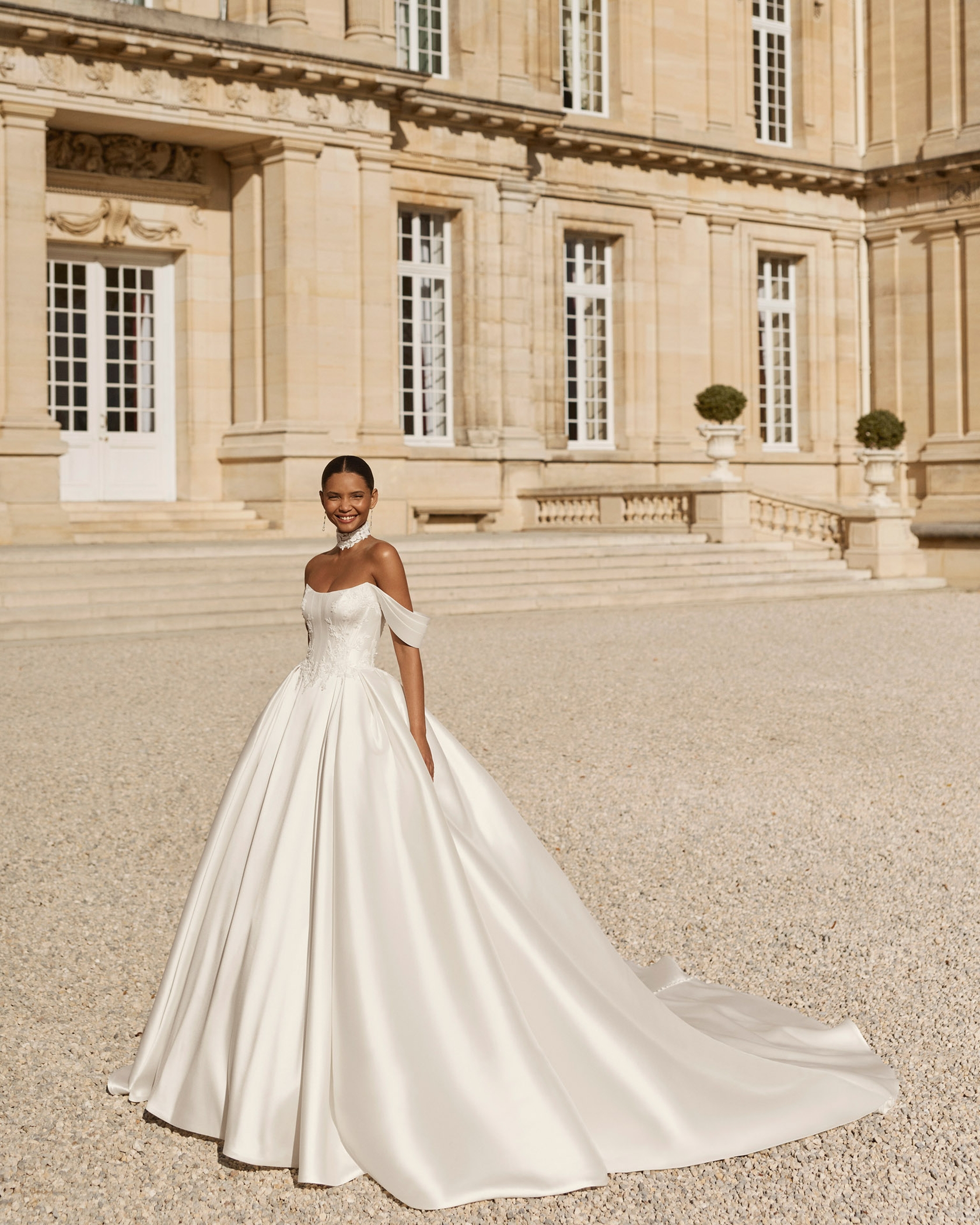 Abiti Sposa_Haute Couture_AMATISTA_ROSA CLARA Abiti Sposa_Haute Couture_AMATISTA_ROSA CLARA