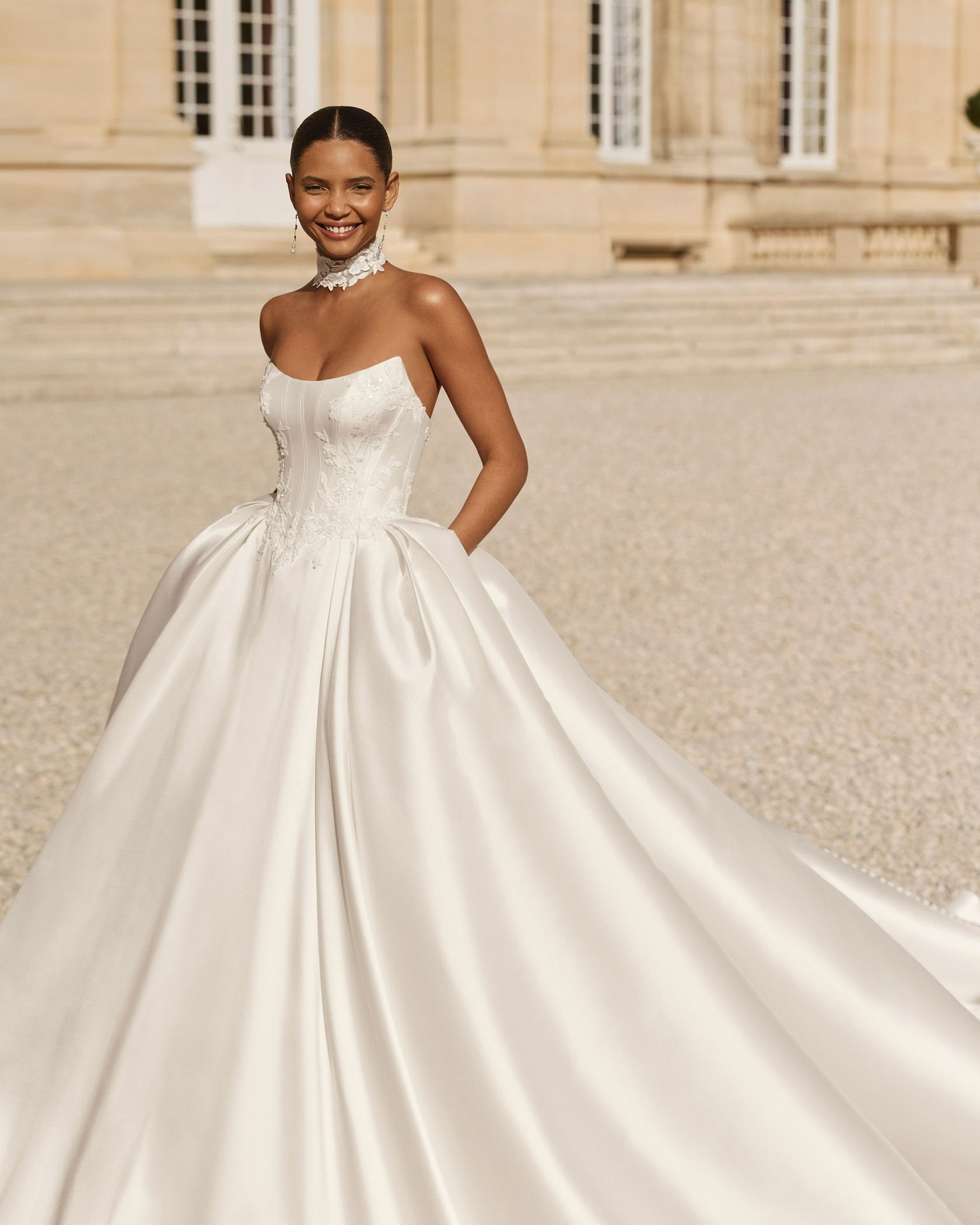 Abiti Sposa_Haute Couture_AMATISTA_ROSA CLARA Abiti Sposa_Haute Couture_AMATISTA_ROSA CLARA